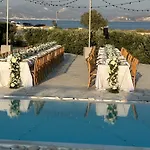Virginia Villa