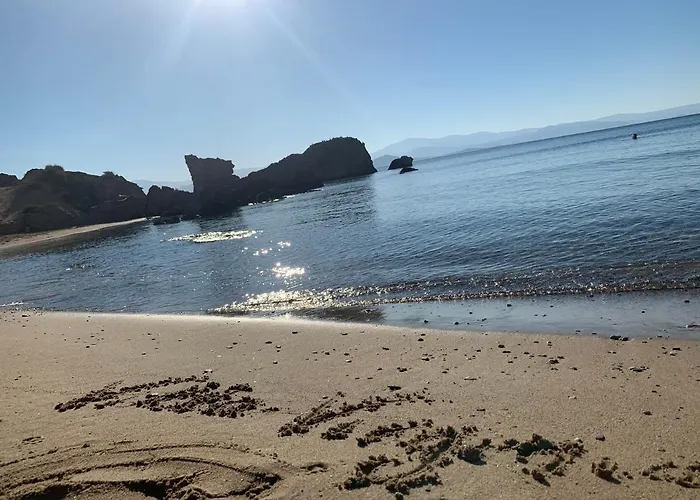 Virginia Villa Ampelas